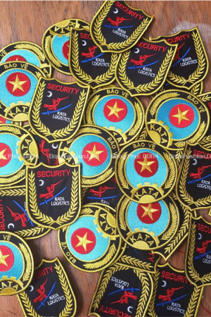 Thêu logo công ty bảo vệ Thêu logo công ty bảo vệ